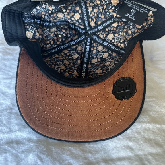 Men’s Melin Hat Thermal RARE (black 58cm) - Picture 6 of 7